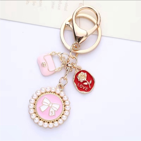 🐵BEAUTIFUL CHARMS KEYCHAIN ALL NEW 🐵 - Picture 2 of 13